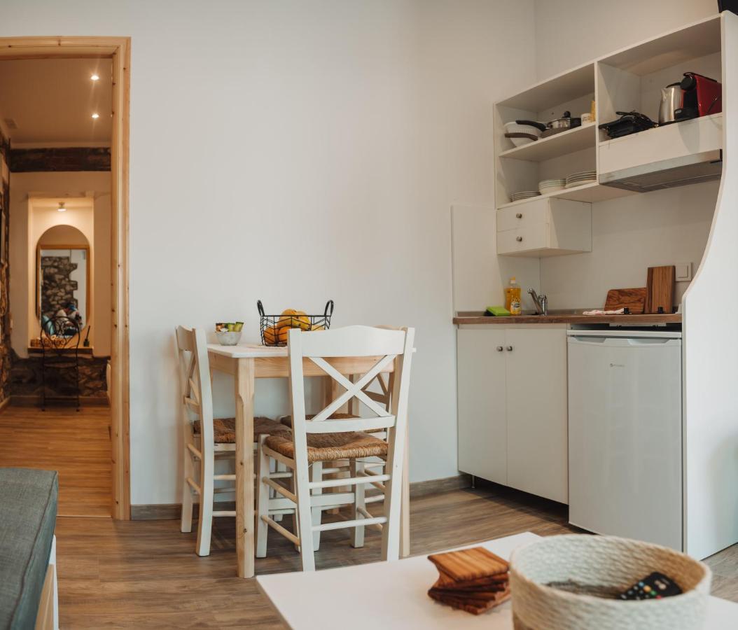 Votsalo Cozy Apartments يميناريا المظهر الخارجي الصورة